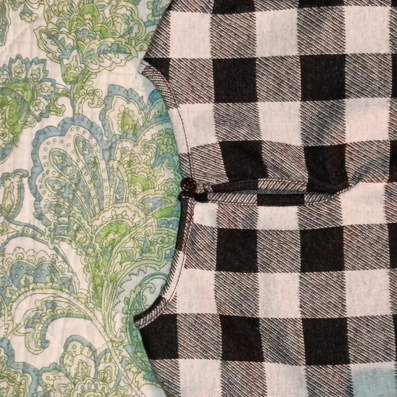 Old Navy Girl dress Gingham Black/White 5T Below the knee length Long sleeves - Picture 2 of 3